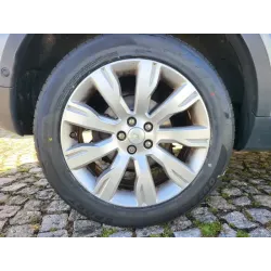Land Rover Discovery Sport 2.0 TD4 HSE Luxury 7L Auto
