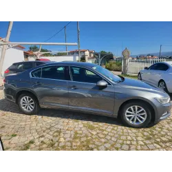 Volkswagen Passat 2.0 TDi Confortline DSG